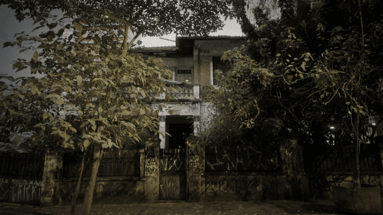 A Mulher da Casa Abandonada: vale a pena assistir? Veja opinião