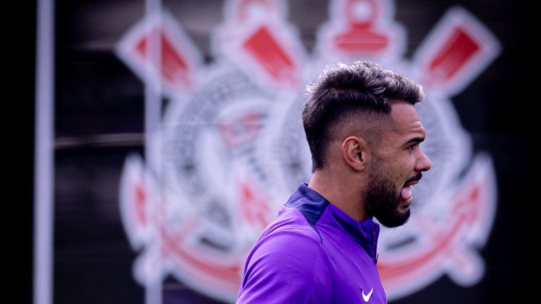 Santos x Corinthians ao vivo 22/01: onde assistir, horário, palpite e escalações