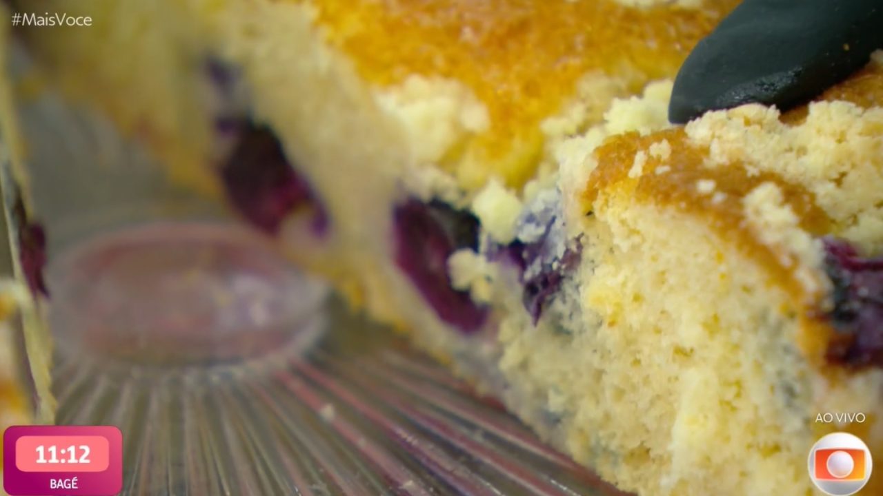 Receita de Cuca de uva no Mais Você