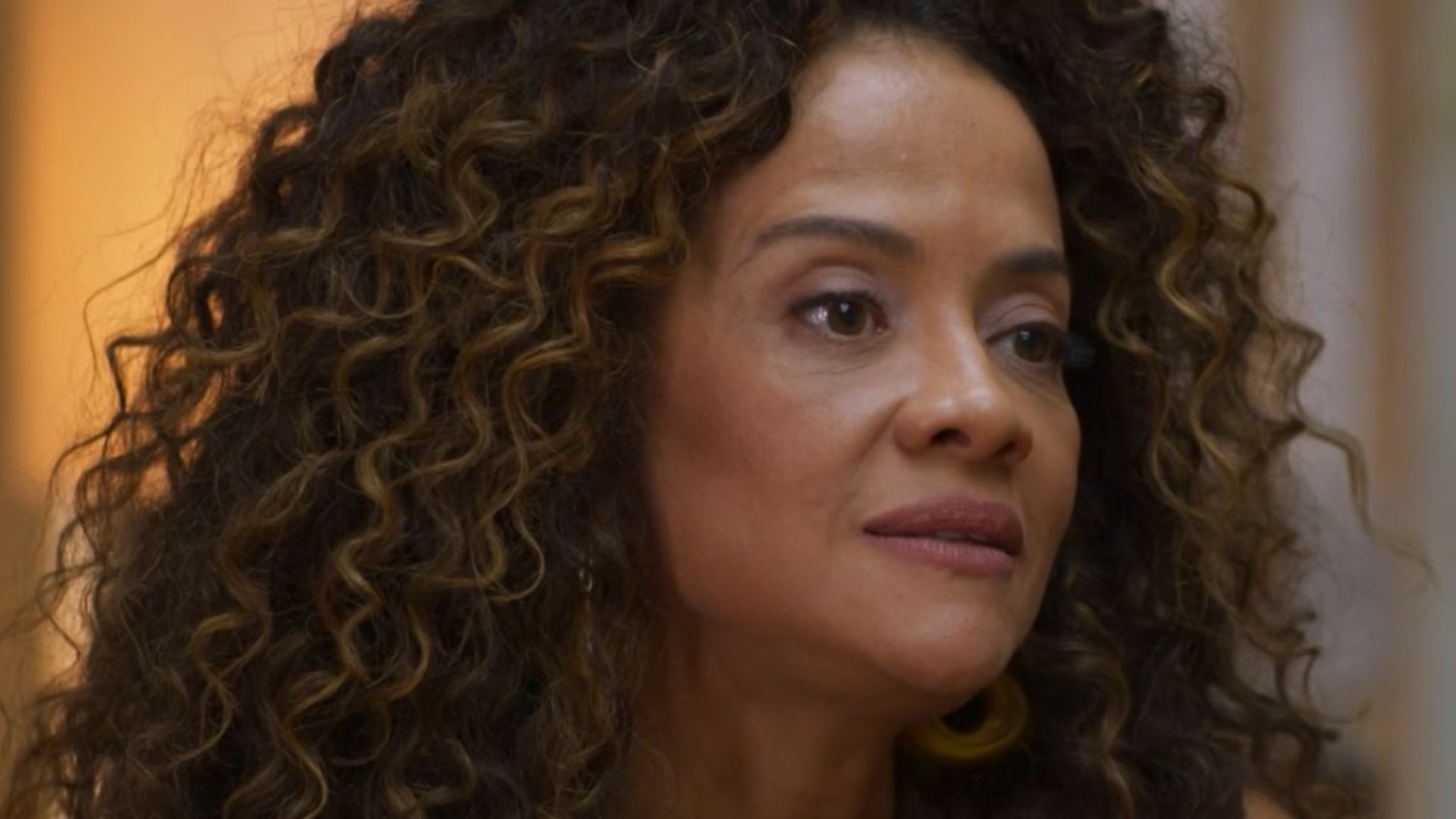 Tânia furiosa em Dona de Mim