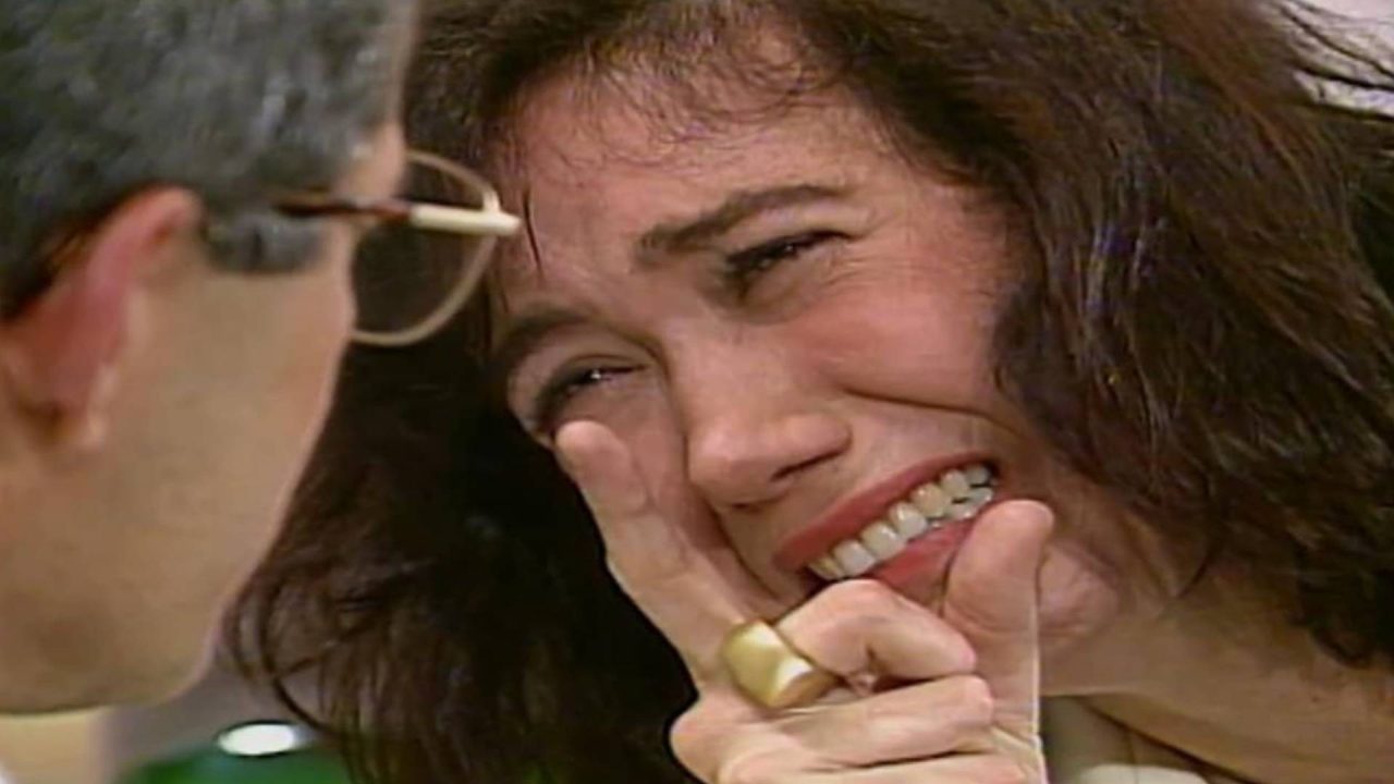 Sheila enlouquece em História de Amor