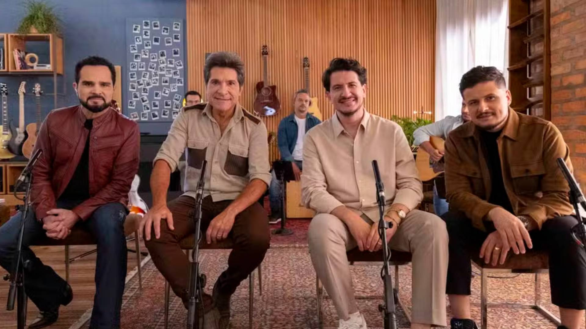 Luciano Camargo e André & Felipe no Viver Sertanejo