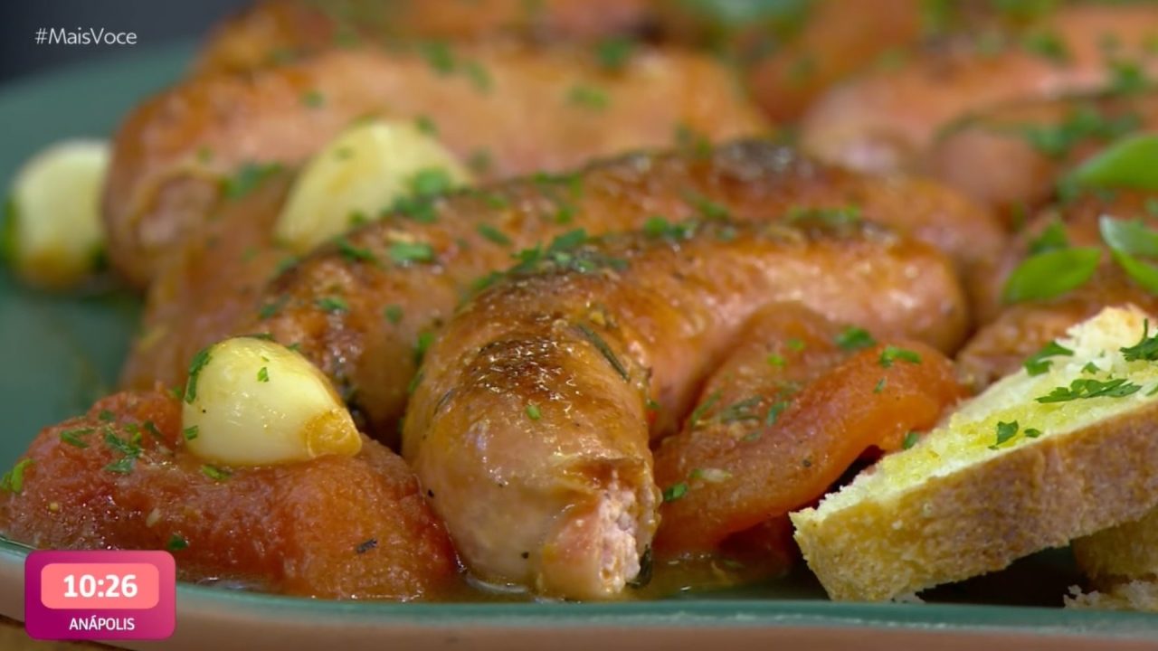 Linguiça ao forno com tomates da Ana Maria Braga