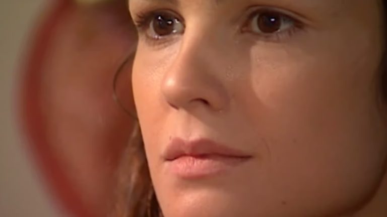 Terra Nostra: Rosana tem certeza que está apaixonada por Marco Antônio