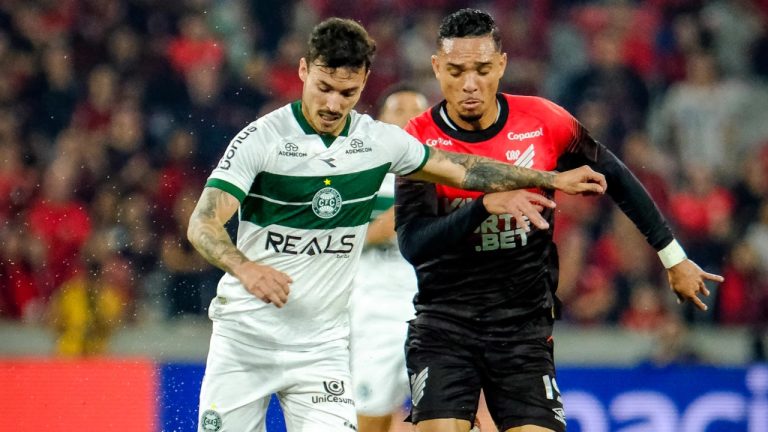 Coritiba x Athletico ao vivo 19/10: onde assistir, horário, escalações e palpites