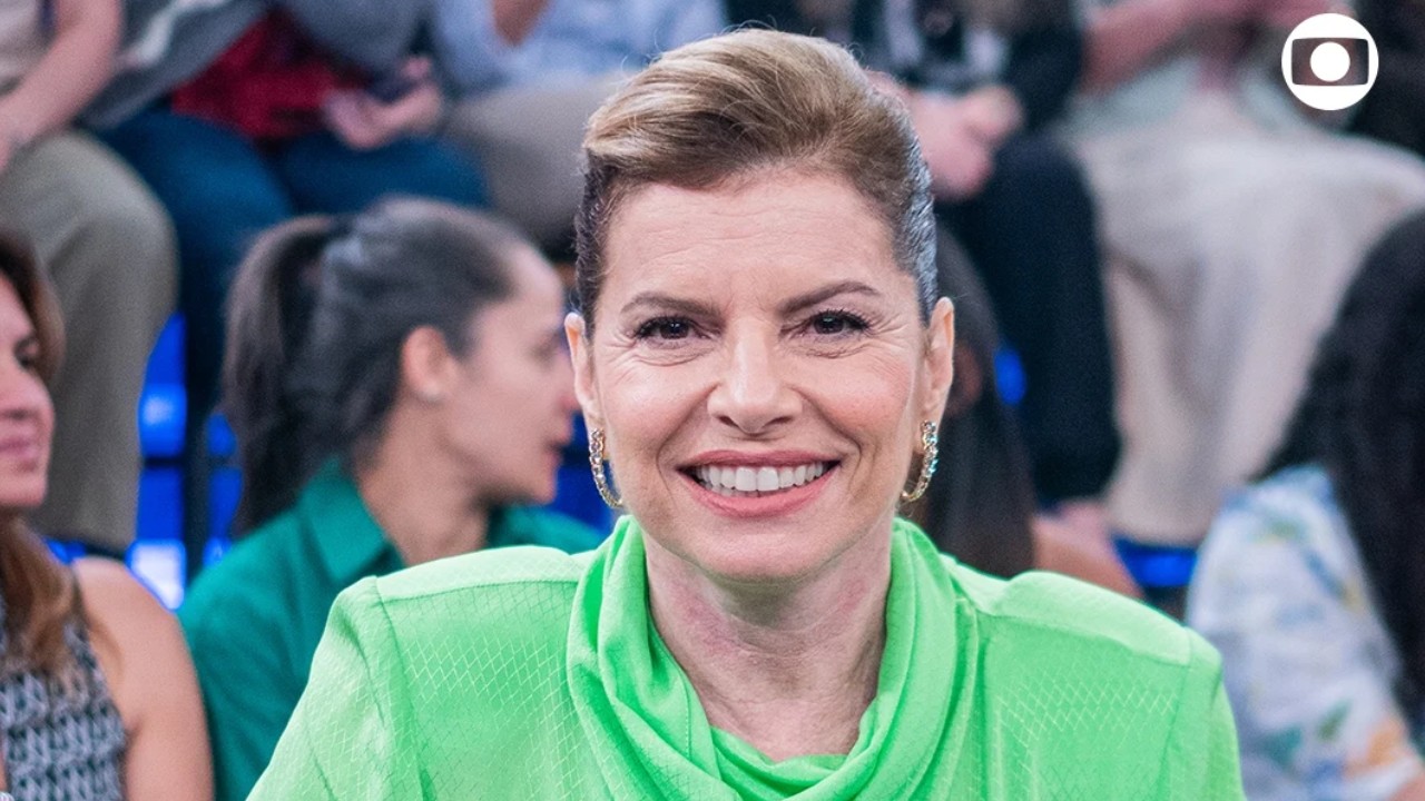 Debora Bloch é uma das convidadas do Altas Horas