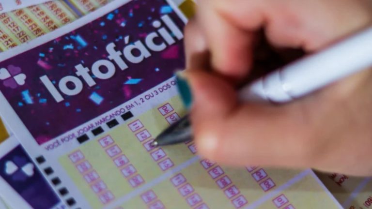 Teremos sorteio da Lotofácil 3660 hoje, 13/04? Concurso especial vale R$ 7 milhões; Assista ao vivo
