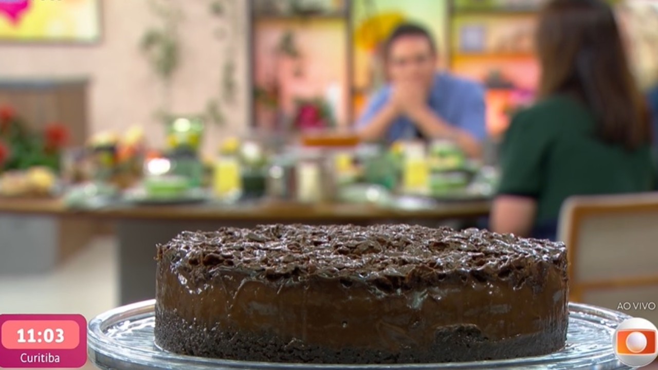 Receita de Bolo de chocolate crocante da Ana Maria Braga