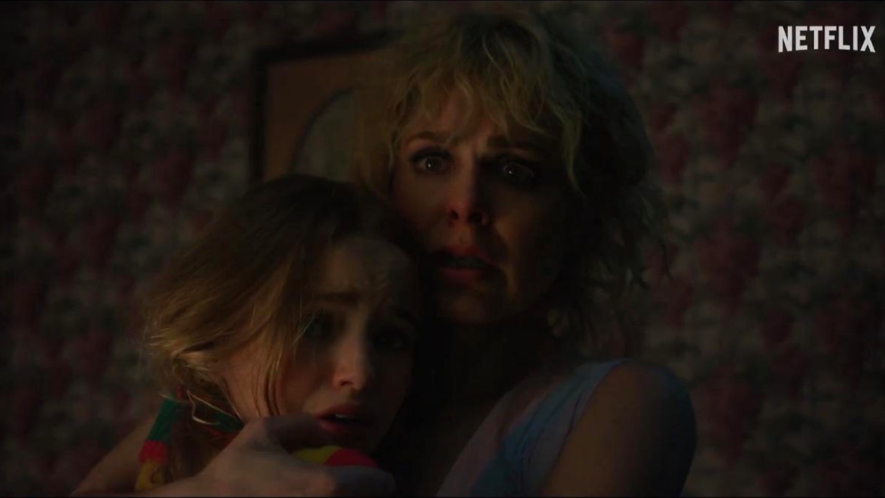 Personagens enfrentam Demogorgon em Stranger Things