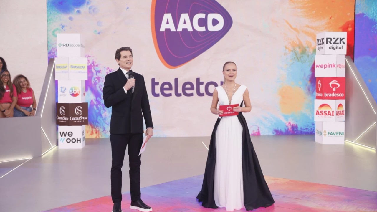 Eliana e Celso Portiolli no Teleton 2025