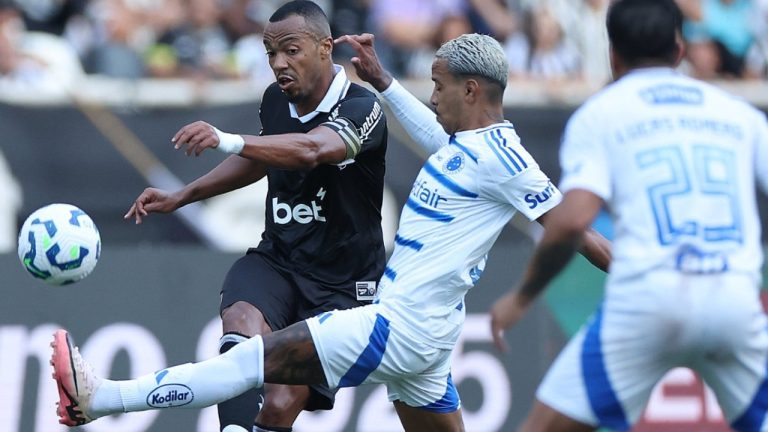 Cruzeiro x Botafogo ao vivo 04/12: onde assistir, horário, escalações e palpites