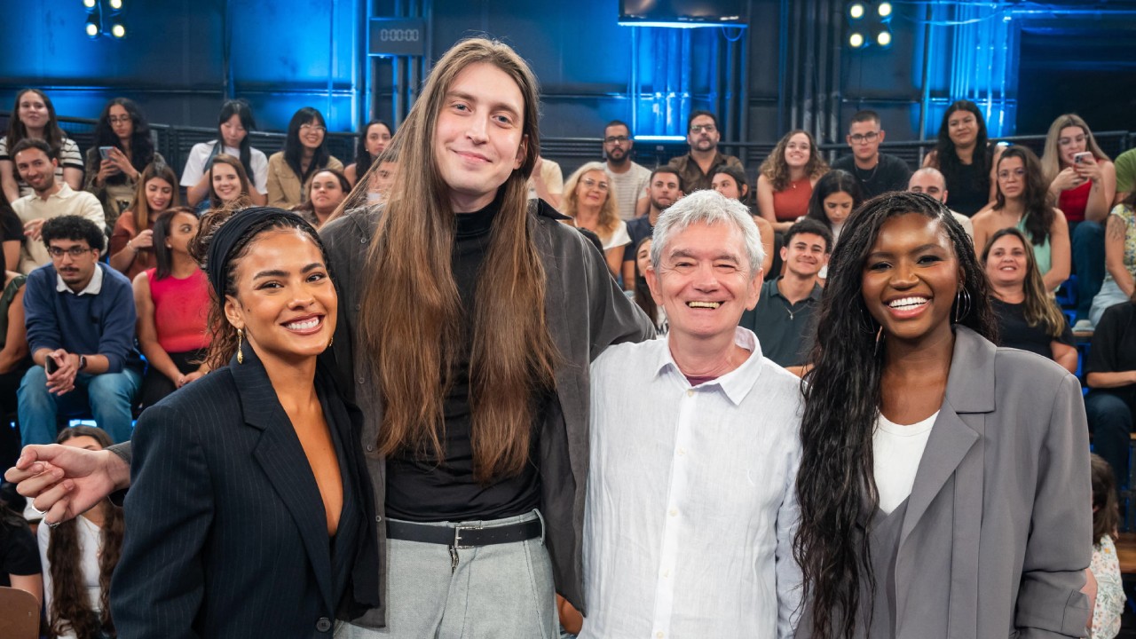 Bella Campos, Felca e Kenya Sade no Altas Horas