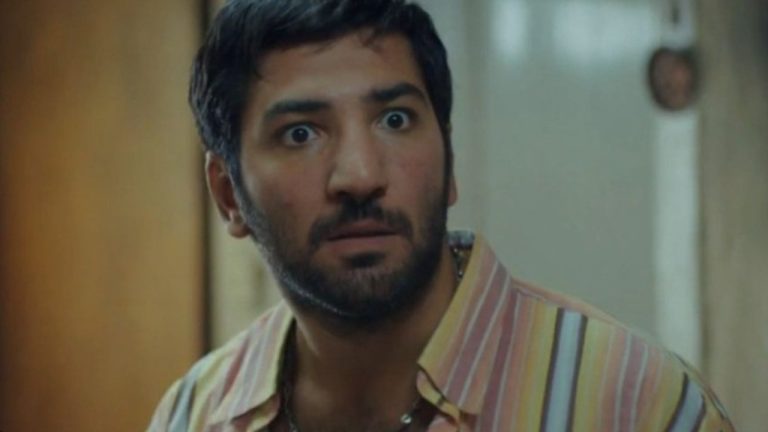 Novela Mãe: Prestes a eliminar Zeynep, Cengiz se abala com choro e entra em crise