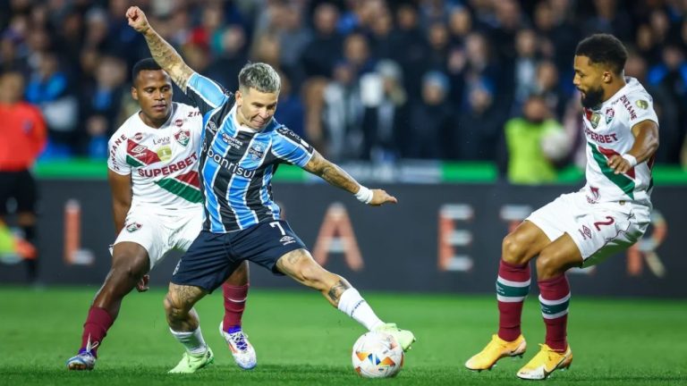 Fluminense x Grêmio ao vivo 28/01: onde assistir, horário, escalações e palpites
