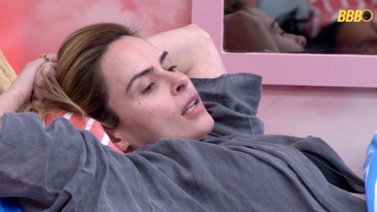 BBB 26: Ana Paula Renault responde duro a Pedro após pergunta delicada: “Você é bem malicioso”