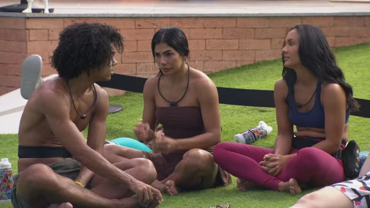 Breno, Marciele e Maxiane falam de Ana Paula no BBB 26