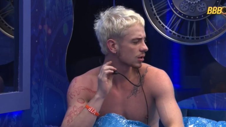 BBB 26: Juliano Floss acorda ‘animado’, leva estalecada e reclama: “Estou numa situação que não é para tirar”