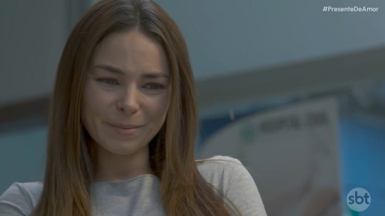 Presente de Amor: Isabella faz teste de gravidez e tem maior surpresa da vida
