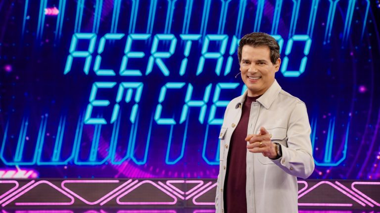 Domingo Legal retorna com Passa ou Repassa ao vivo e estreia game Acertando em Cheio (08/02)