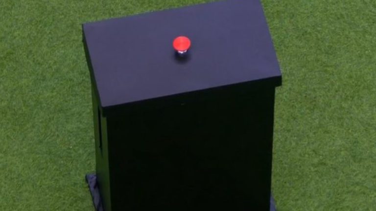 Quem apertou o Botão Misterioso do BBB 26? Acompanhe a dinâmica ao vivo