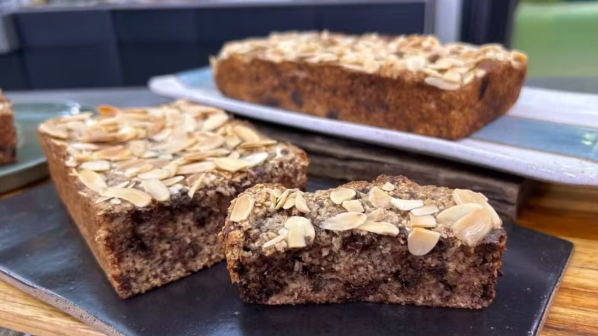 Bolo de banana sem glúten e sem açúcar