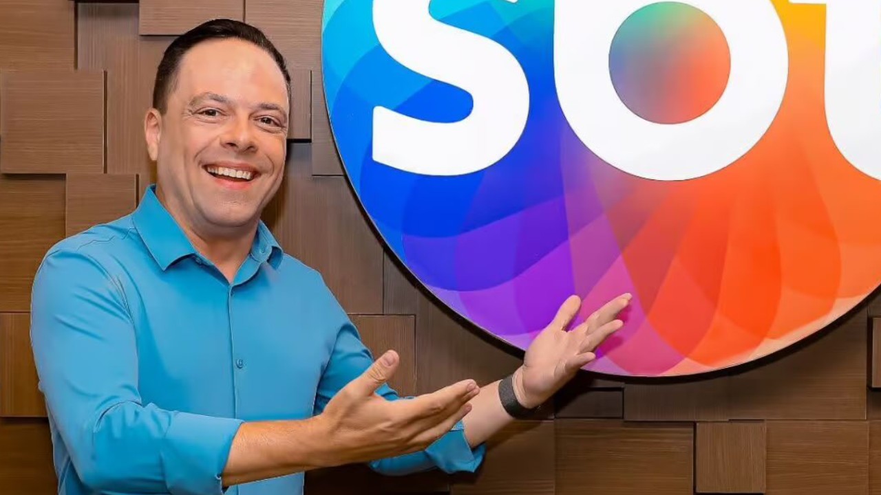 Mudança no jornalismo do SBT começa com saída de Thiago Gardinali e chegada de Rodrigo Bocardi