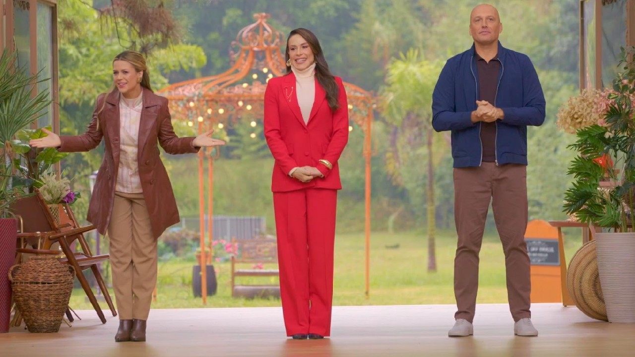 Bake Off Brasil celebra os 45 anos do SBT com bolos de aniversário