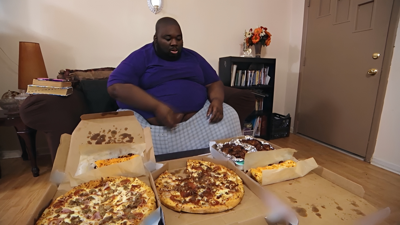 Quilos Mortais: Veja o antes e depois de Thederick, que chegou aos 336 kg (07/08)