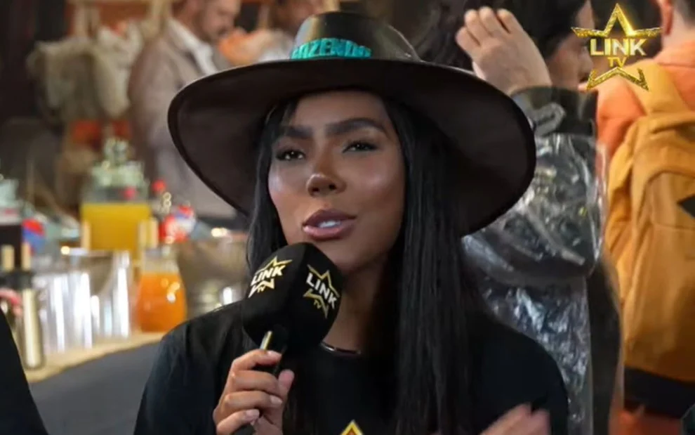 Carol Lekker é proibida de falar sobre salário na Record após saída conturbada do SBT